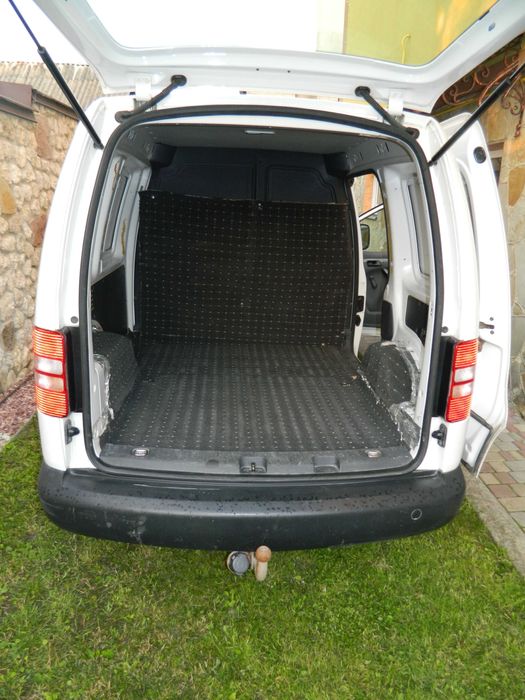 Volkswagen Caddy груз. 2011 року 1.6 TDI.