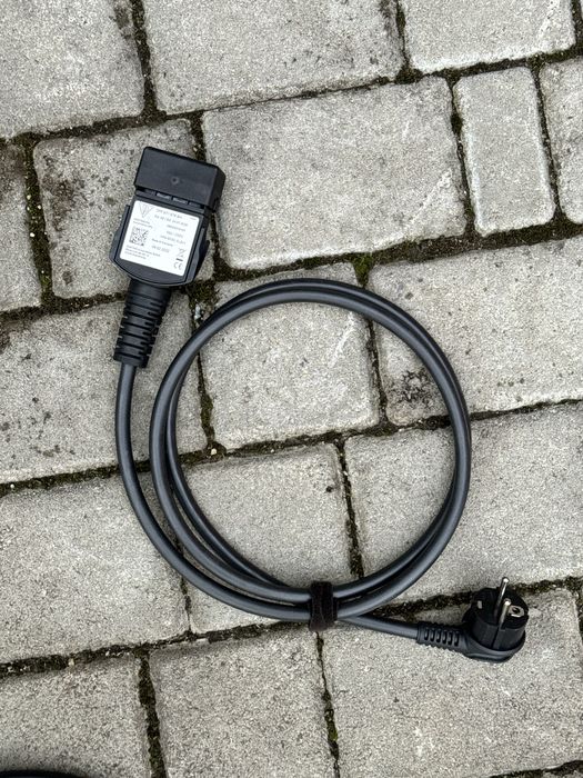 Зарядка для авто Audi e-tron 3x16A| 11 кВт |Type 2| Європа 8V4971675AS