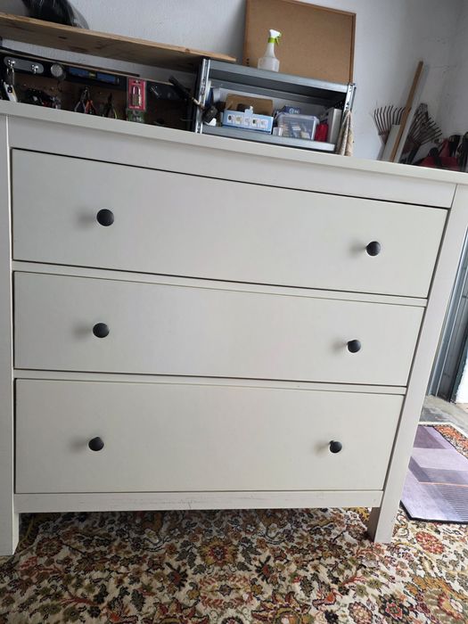 Móvel Ikea branco em bom estado