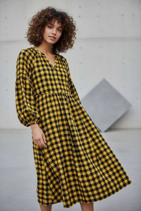 Платье свободного кроя в клетку с рукавом и карманами TU р. S/M