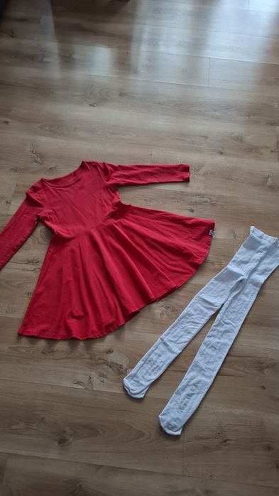 Sukienka czerwona 128 cm