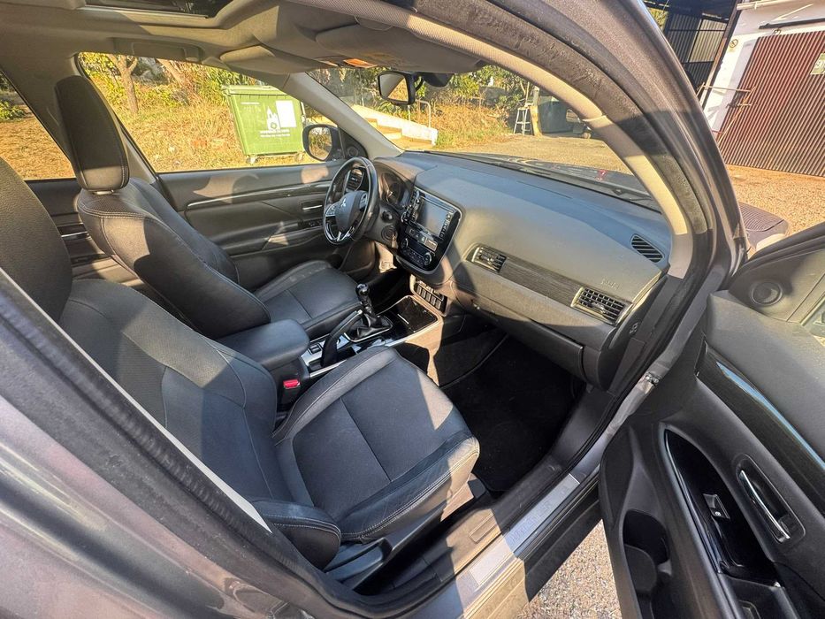 Mitsubishi Outlander 2.2