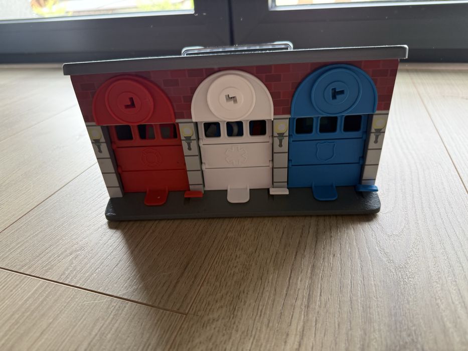 Garaż z kluczykami Melissa&Doug