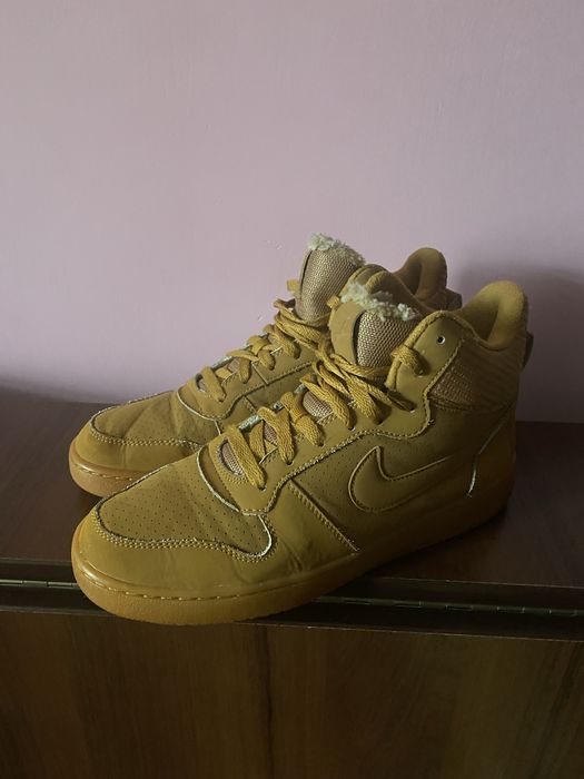 Зимние кроссовки nike 43р.