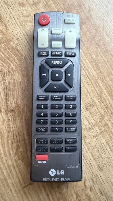 Soundbar LG z subwooferem 4.1 320W