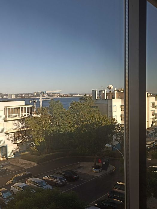 Apartamento T2 Paço de Arcos | Vista mar