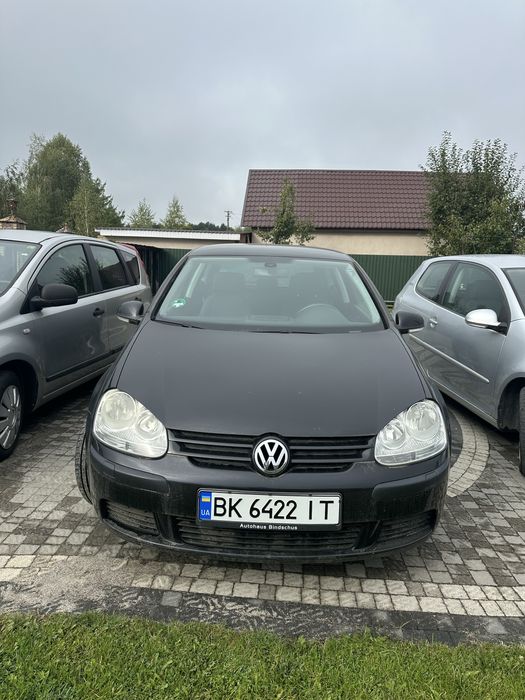 VW Golf Автомат бензин 1,6см