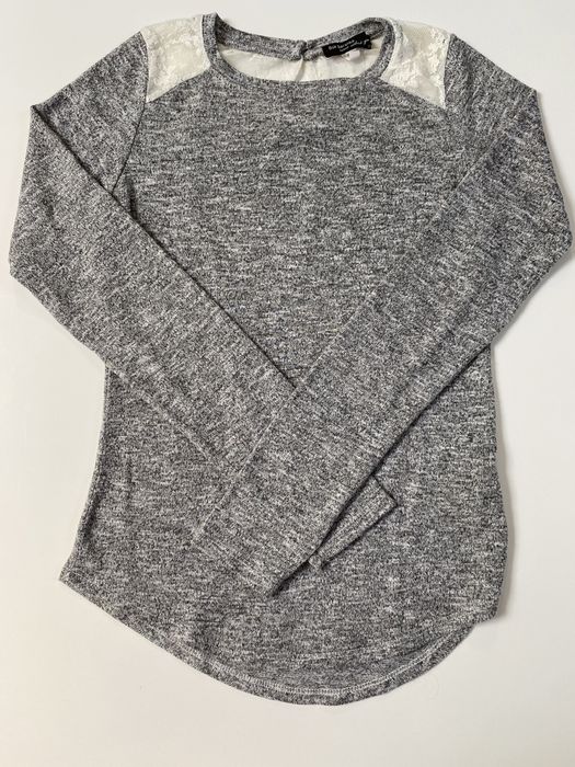 Camisola Bershka com renda tamanho S