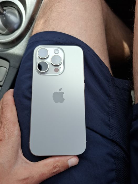 iPhone 15 Pro 128gb titanio