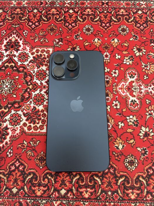 Iphone 15 pro max 256 esim