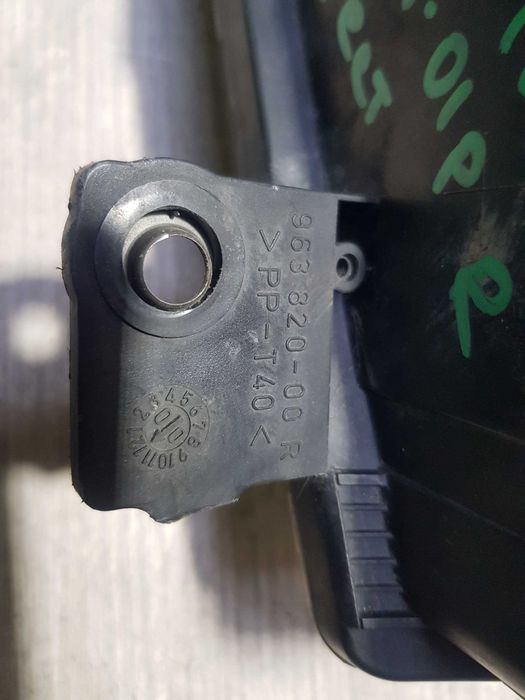 Фара Volkswagen Polo 3 1998-2001р. рестайл