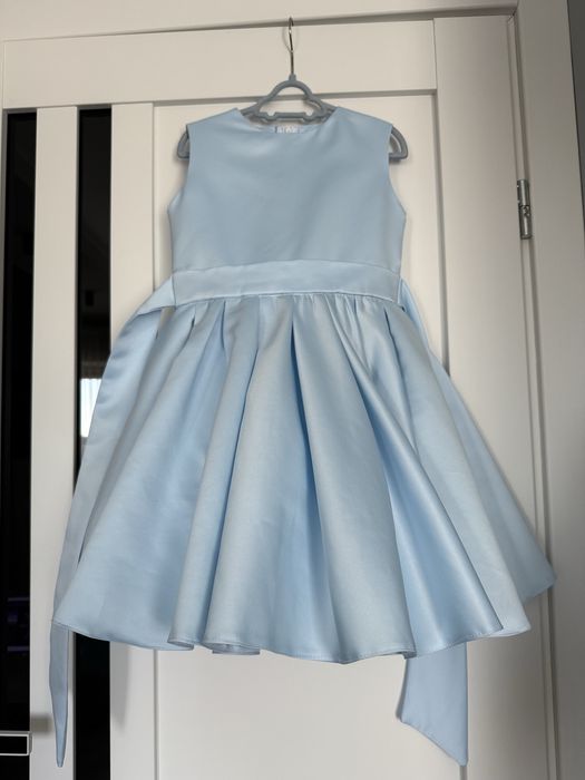 Сукня для дівчинки