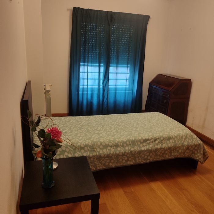 Estrutura de Cama Malm  ikea