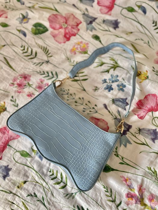 Niebieska babyblue torebka vintage nieregularny kształt skóra węża