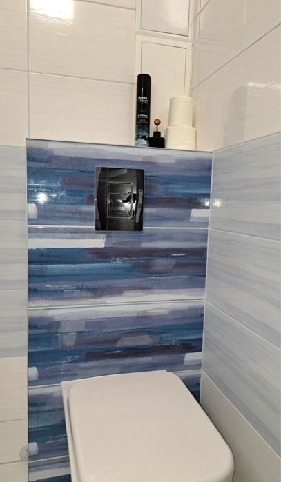 Вільна . ДОКУМЕНТИ .Є квартири, у різних районах міста