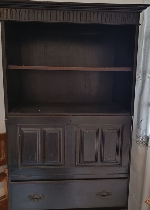 Móvel antigo tipo escrevinha com três gavetas