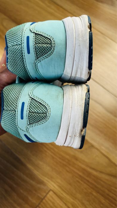 Nike używane air relentess 4 40,5