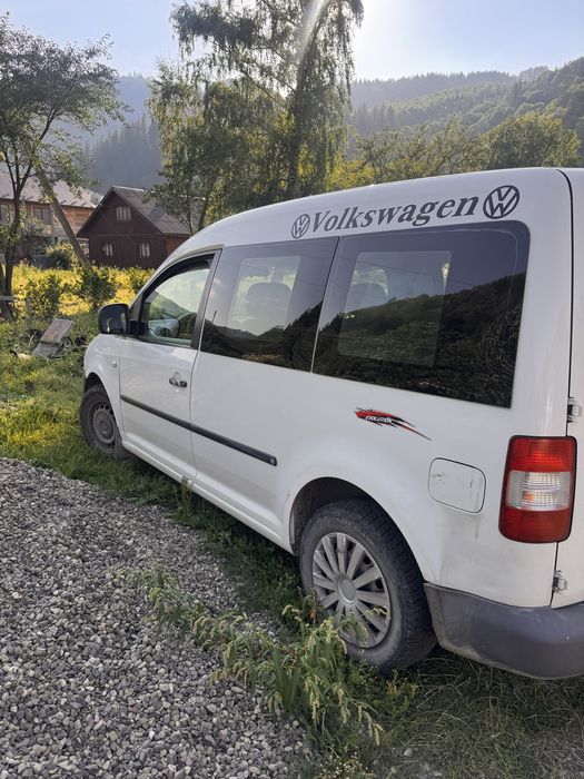 Продам volkswagen caddy
