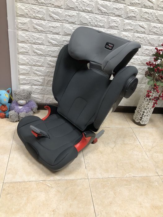 Автокрісло BRITAX ROMER KIDFIX 2 XP SICT Група 2/3 (15-36 кг) бустер