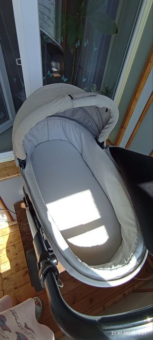 Продам коляску ibebe istop 3в1