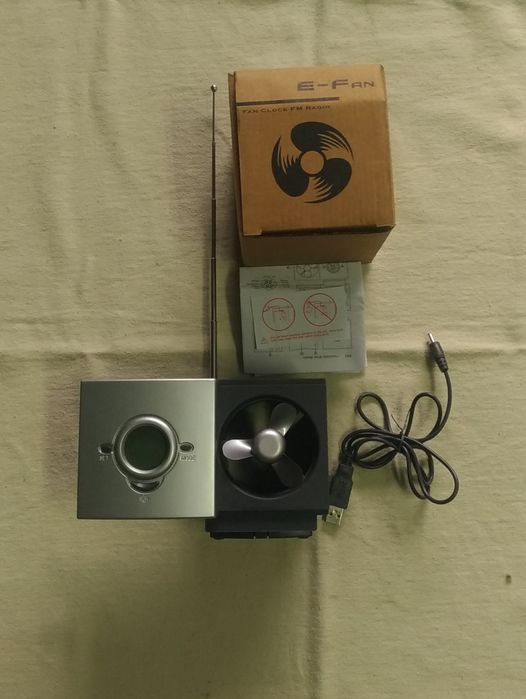 Radio Despertador Com Ventoinha