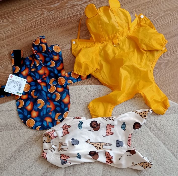 Куртка, дощовик, вітровка для собаки