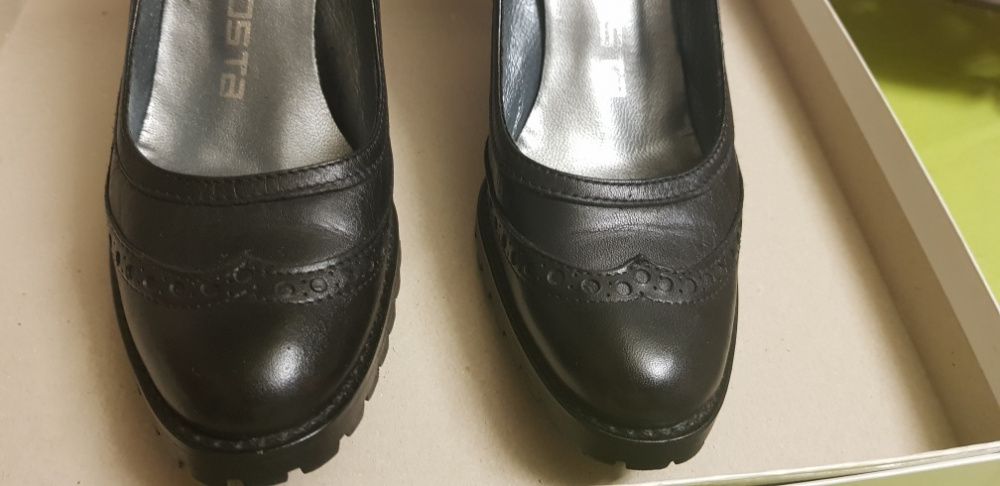 Sapatos NOVOS 37 Sofia Costa Baixa de preço