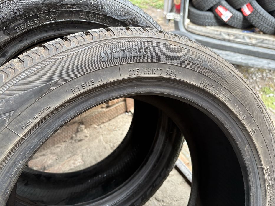 215/55/17 Nitto зима
