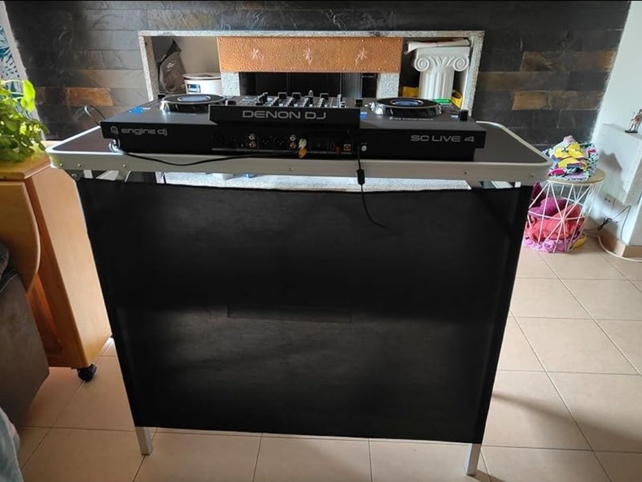 DENON SC LIVE 4 + DeckSaver + Case UDG + Stand Vevor
