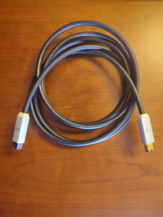 Cabo Oyaide NEO d+ FireWire,