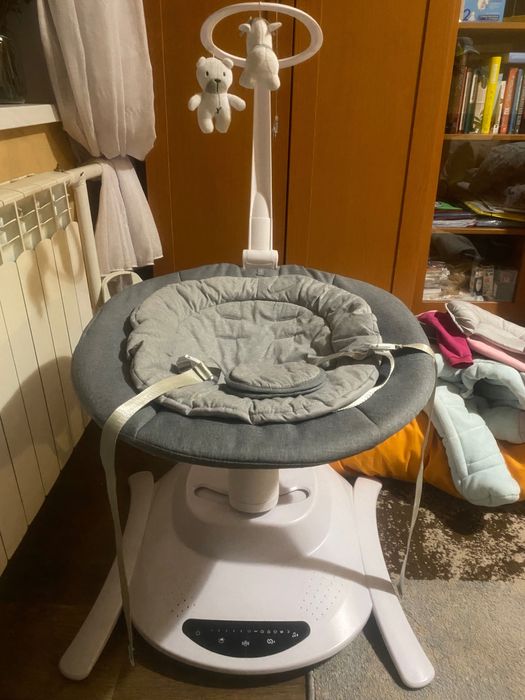 Крісло-гойдалка "Carello Adora"