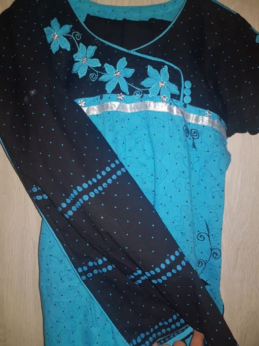 Strój indyjski,  3 częściowym.   Sari. HINDI  Bolywood