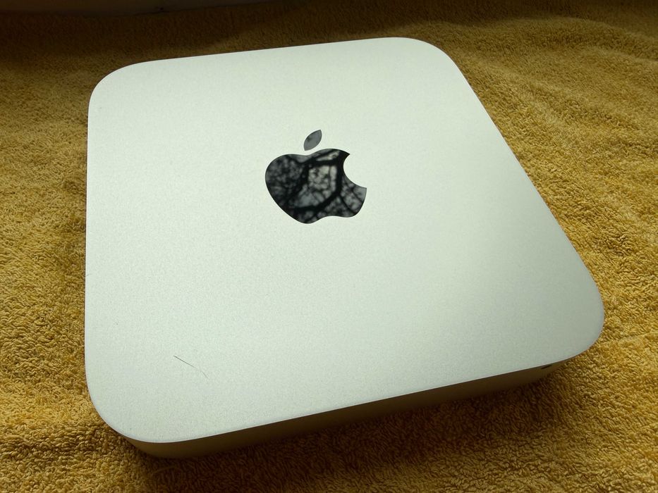 Mac mini (late 2012) Intel Core i5 2,5GHz 16GB RAM, 480 SSD SATA