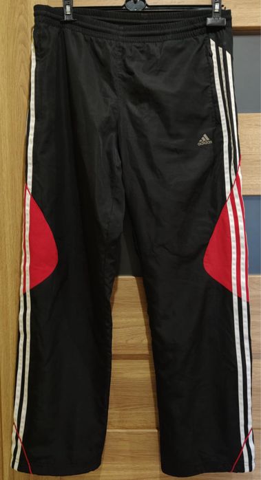 Spodnie marki Adidas
