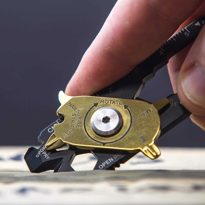 True Utility FIXR multitool 20w1 brelok narzędzie wielofunkcyjne