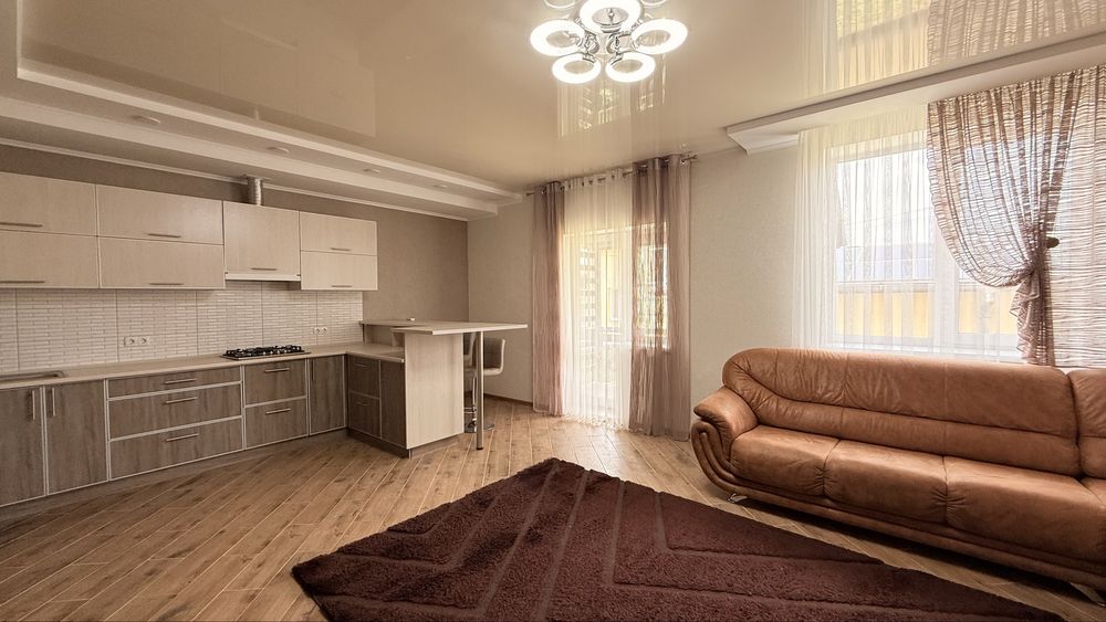 Продаж 2 поверхового таунхауса 3к. 1.5 сотки 110 кв.м пров Вересневий