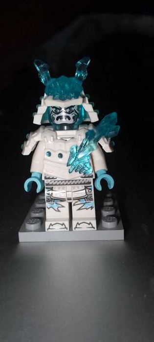 Lego ninjago figurka lodowy cesarz