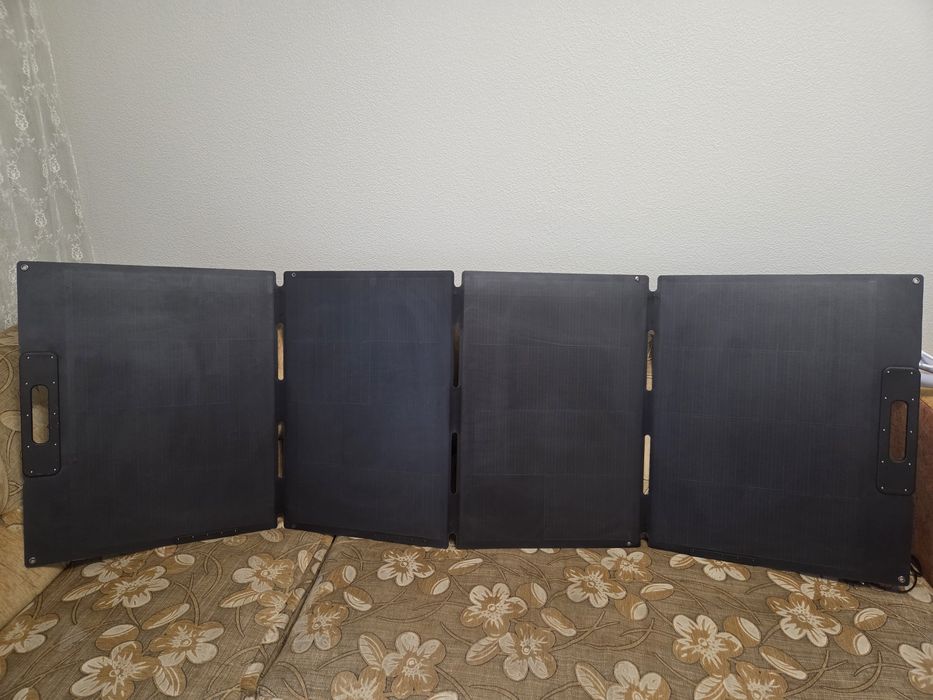 Сонячна панель, зарядний пристрій