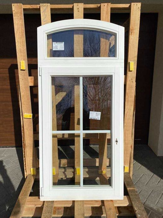 Okna drewniane - skrzydło prawe / lewe, szyba jednokomorowa zespolona