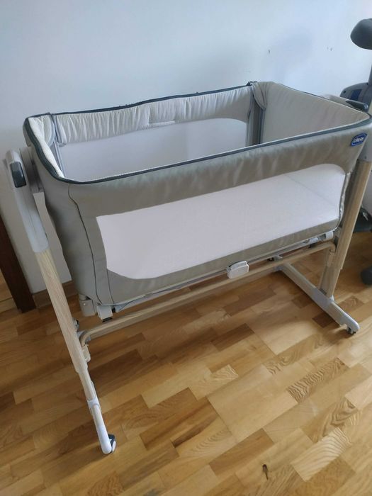 Łóżeczko dostawne chicco next2me magic