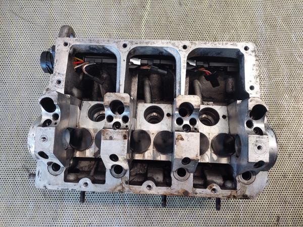 Colaça / cabeça do motor SEAT Ibiza III (6L1)