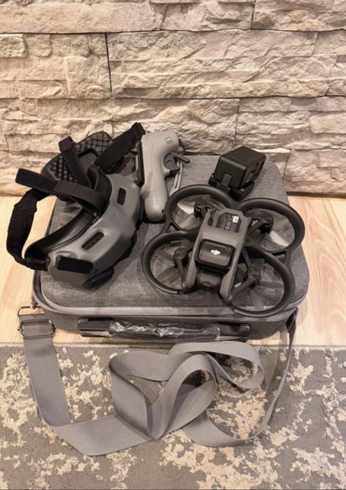 Dron Avata  z  dodatkami