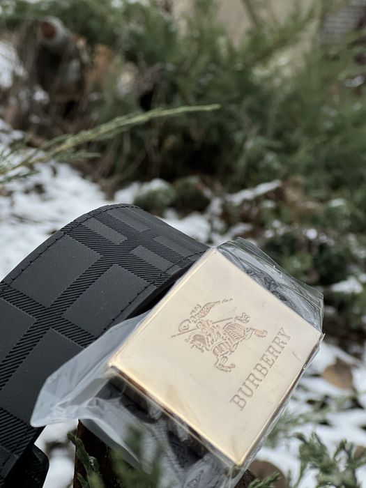Чоловічий ремень Burberry двосторонній чорний/клітка 120 см