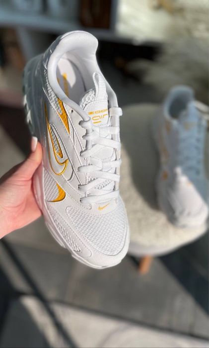Кросівки Nike  Zoom Air Fire