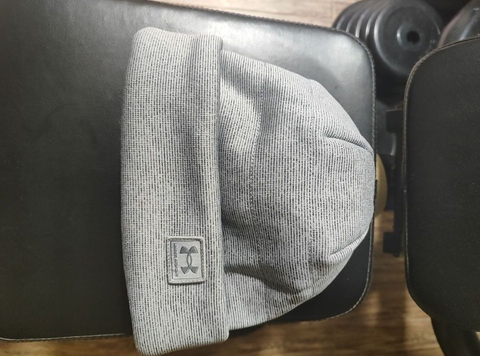 UNDER ARMOUR. Зимова шапка. Оригінал