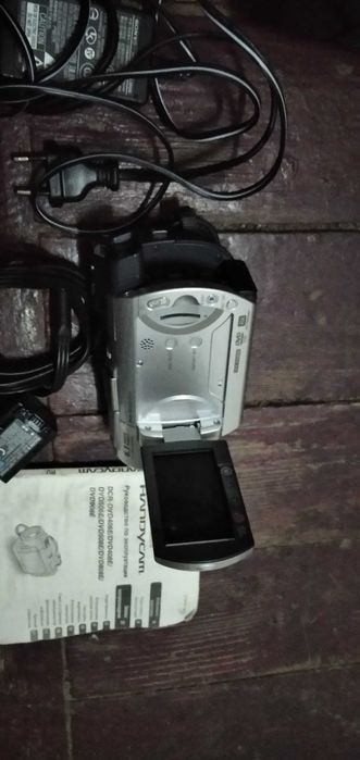 Видеокамера Sony DCR-DVD 508E