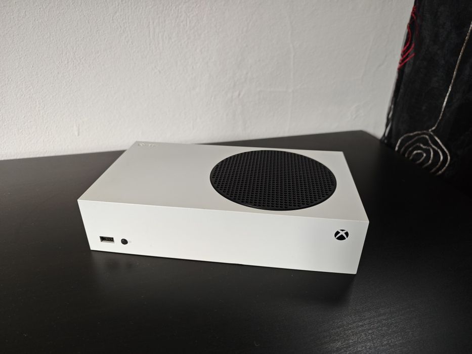 XBOX SERIES S (Para Peças ou Reparação)