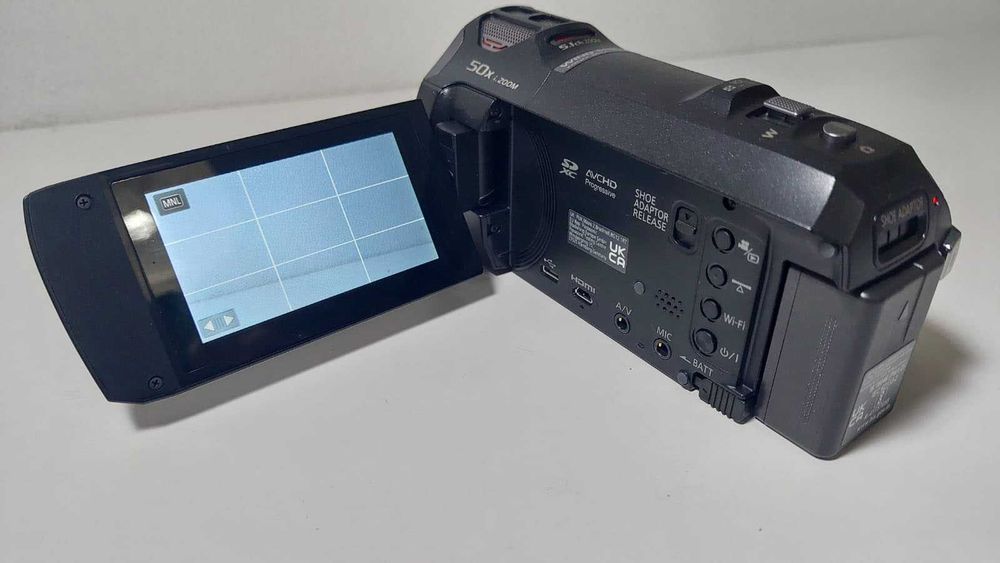 Panasonic HC-V785 in excellent condition64283793274627121