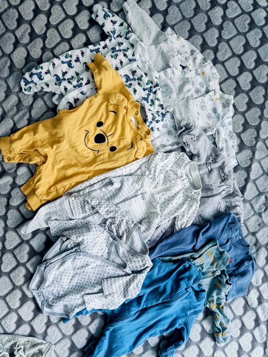 Zestaw ubranek (r.50, 16 sztuk). Lindex, HM, Name It, Primark.