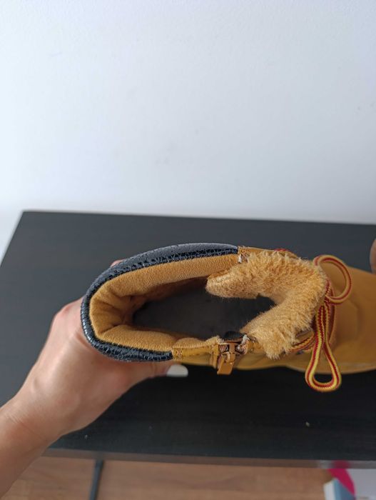 Buty damskie ocieplane 38